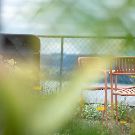 Bed & Breakfast Belle5 *