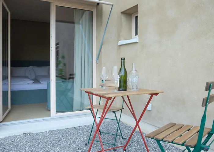 Belle5 住宿加早餐酒店 Vully-les-Lacs