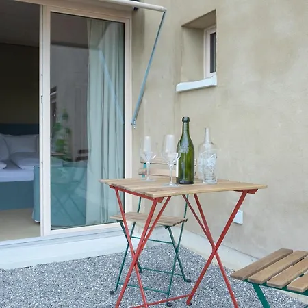 Belle5 Bed & Breakfast Vully-les-Lacs