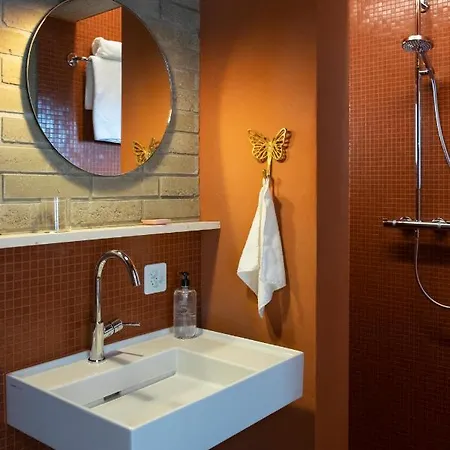 Belle5 Bed & Breakfast Vully-les-Lacs